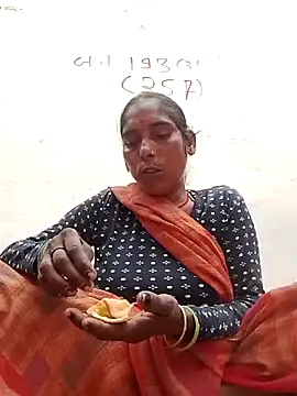 Snapshot of Xx_savita chatting on 07-19-26, 12:31 Xx savita online show from 07-19-26, 12:31