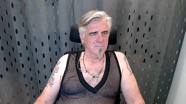 Buidapest online show from 07-14-26, 10:21