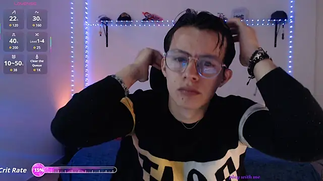 Snapshot of Brandon_starkk chatting on 06-25-26, 12:43 Brandon starkk online show from 06-25-26, 12:43