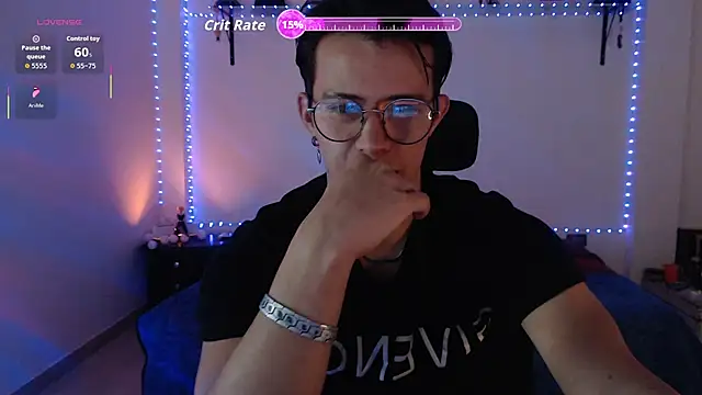 Snapshot of Brandon_starkk chatting on 07-19-26, 12:14 Brandon starkk online show from 07-19-26, 12:14