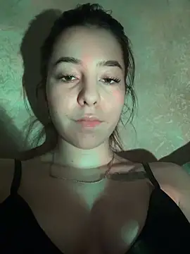 Anoraaa8A online show from 03-17-26, 08:45