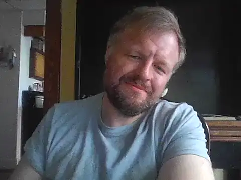 Snapshot of TheOneDonShaun chatting on 05-20-26, 11:44 TheOneDonShaun online show from 05-20-26, 11:44