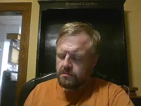 Snapshot of TheOneDonShaun chatting on 05-22-26, 02:40 TheOneDonShaun online show from 05-22-26, 02:40