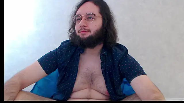 Snapshot of eren_jaeger2000 chatting on 05-26-26, 04:41 eren jaeger2000 online show from 05-26-26, 04:41