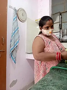 CUTE-LOVE-SWEETS online show from 04-01-26, 03:20