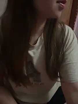 Hot-Today online show from 12-04-25, 01:04