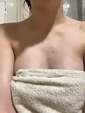 bettyButterfly online show from 04-03-26, 08:07