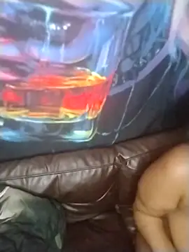 Snapshot of VenezuelaLuxeNoir chatting on 03-26-26, 07:14 VenezuelaLuxeNoir online show from 03-26-26, 07:14