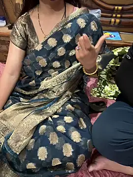 Snapshot of cutestpearl chatting on 02-22-26, 06:17 cutestpearl online show from 02-22-26, 06:17