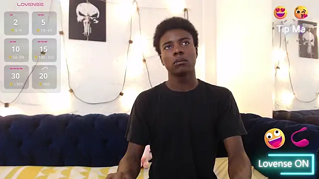 NoahJhonson69 online show from 04-06-26, 11:22