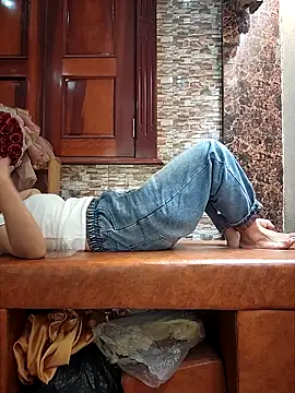 Snapshot of alibaba3x chatting on 02-14-26, 04:42 alibaba3x online show from 02-14-26, 04:42