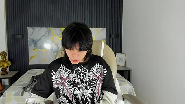 Snapshot of Sylasfrost chatting on 12-02-25, 07:42 Sylasfrost online show from 12-02-25, 07:42