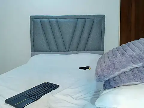 Snapshot of ray_Weeed chatting on 03-13-26, 01:34 ray Weeed online show from 03-13-26, 01:34