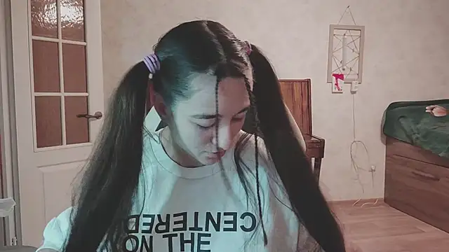 NildaGerrero online show from 11-26-25, 05:30