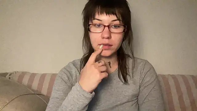 your heaven online show from 04-07-26, 04:07