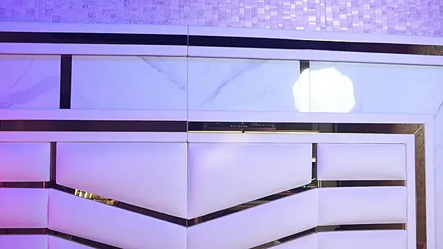 Snapshot of luciana_agudelo chatting on 03-29-26, 07:03 luciana agudelo online show from 03-29-26, 07:03