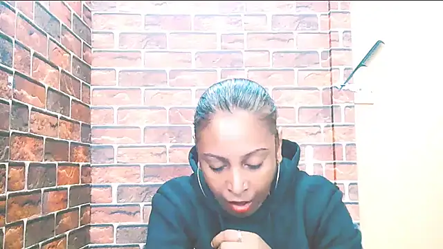 Snapshot of indian_spice_girl chatting on 05-15-26, 07:04 indian spice girl online show from 05-15-26, 07:04