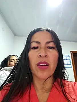 Snapshot of JustSamantha_ chatting on 05-01-26, 11:37 JustSamantha online show from 05-01-26, 11:37