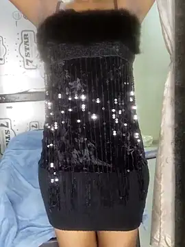 Simran 0011 online show from 04-12-26, 06:13