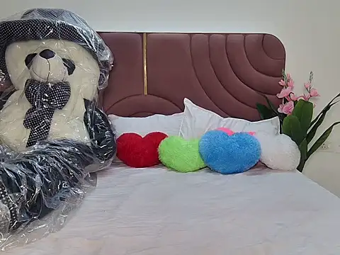 Husan-e-Jasmine online show from 02-19-26, 04:25