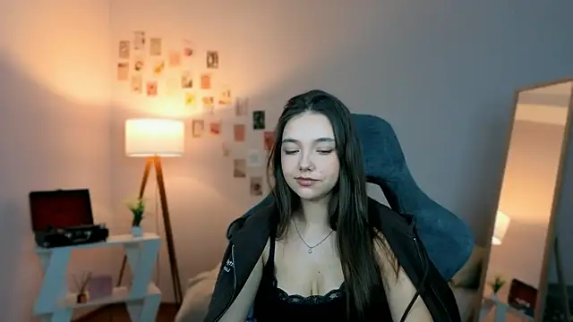 Vexorine online show from 04-16-26, 09:39