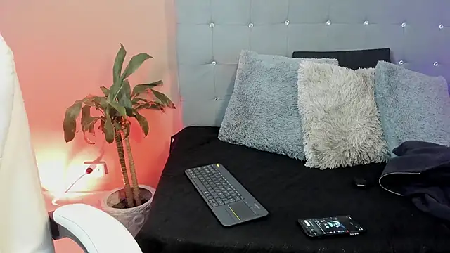 eren jeager online show from 04-12-26, 01:21