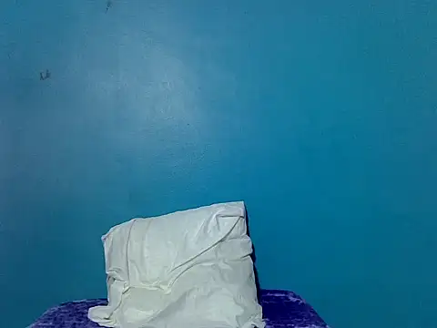 VirginPrincess06 online show from 02-20-26, 11:11