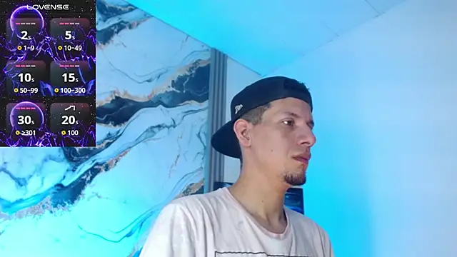 Snapshot of Sebastian_Smith__ chatting on 06-18-26, 03:07 Sebastian Smith online show from 06-18-26, 03:07