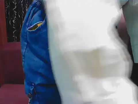 Snapshot of hello_baby01 chatting on 03-22-26, 04:43 hello baby01 online show from 03-22-26, 04:43