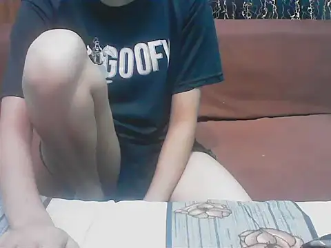 Snapshot of hello_baby01 chatting on 04-15-26, 03:19 hello baby01 online show from 04-15-26, 03:19