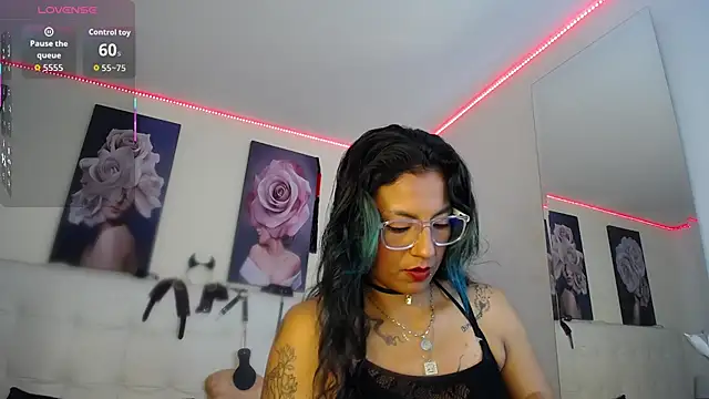 SamathaMay online show from 03-18-26, 12:30