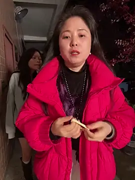 Snapshot of tianwei2567 chatting on 03-17-26, 12:52 tianwei2567 online show from 03-17-26, 12:52