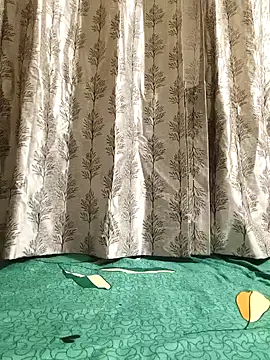 Snapshot of paro22_sex chatting on 06-06-26, 04:33 paro22 sex online show from 06-06-26, 04:33