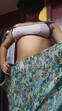 Snapshot of SameeraReddy19 chatting on 02-20-26, 06:08 SameeraReddy19 online show from 02-20-26, 06:08