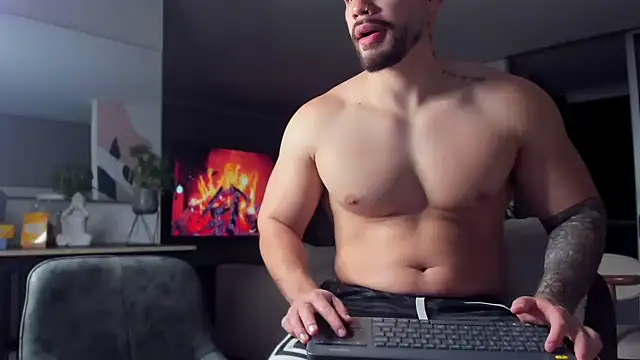 Snapshot of Valenthino_Salvatore chatting on 04-18-26, 03:21 Valenthino Salvatore online show from 04-18-26, 03:21