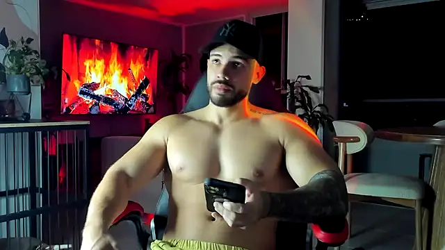 Snapshot of Valenthino_Salvatore chatting on 05-30-26, 01:14 Valenthino Salvatore online show from 05-30-26, 01:14