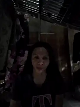 Snapshot of lovelycarla32 chatting on 11-27-25, 11:40 lovelycarla32 online show from 11-27-25, 11:40