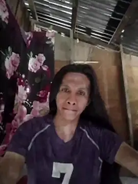 Snapshot of lovelycarla32 chatting on 12-15-25, 03:00 lovelycarla32 online show from 12-15-25, 03:00