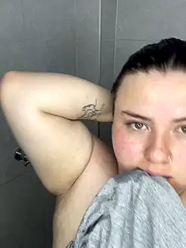 Kitty Bms  online show from 12-21-25, 06:59