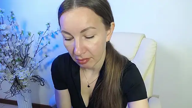 Brandy Gem online show from 05-20-26, 07:03