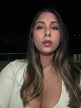 Snapshot of Catalina_ramos chatting on 06-14-26, 05:31 Catalina ramos online show from 06-14-26, 05:31