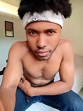 Snapshot of man_black_hot24 chatting on 12-16-25, 08:58 man black hot24 online show from 12-16-25, 08:58