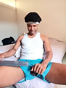 Snapshot of man_black_hot24 chatting on 01-15-26, 08:01 man black hot24 online show from 01-15-26, 08:01