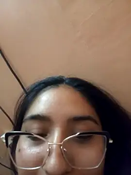 Bizcochitoc4 online show from 02-25-26, 02:10