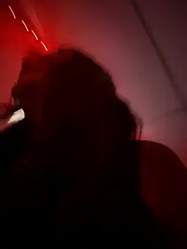 Snapshot of A_Good_Witch chatting on 04-10-26, 02:11 A Good Witch online show from 04-10-26, 02:11