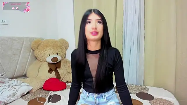 Snapshot of lia_sweetty chatting on 03-21-26, 12:04 lia sweetty online show from 03-21-26, 12:04