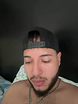 Snapshot of tratosucio chatting on 07-19-26, 04:44 tratosucio online show from 07-19-26, 04:44