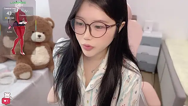 QQ Tang online show from 03-12-26, 02:18