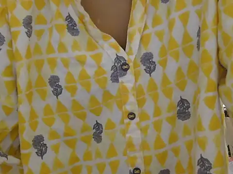 cute mahira online show from 04-03-26, 05:11