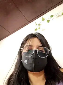 Sexolinaa online show from 05-23-26, 01:37
